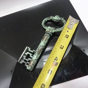 Vintage Brass Skeleton Key Bottle Opener "In Vino Vita"